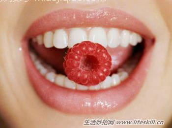 教你5分钟消灭牙垢 