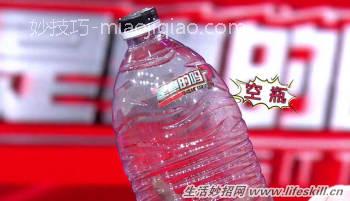 巧用塑料瓶和吸管制作自动添水器