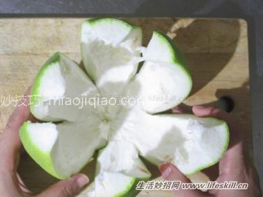 巧用文旦皮制作环保蚊香 