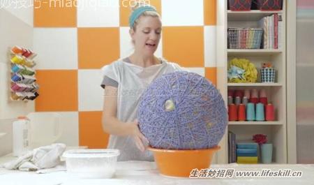教你DIY这种漂亮的纱线灯罩