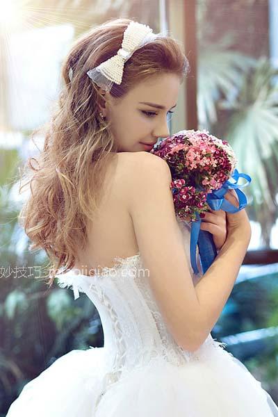 选择新娘跟妆化妆师 将新娘打造的更加完美