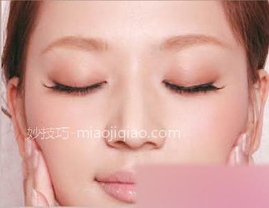 新娘妆的画法 八大技巧打造时尚的美丽