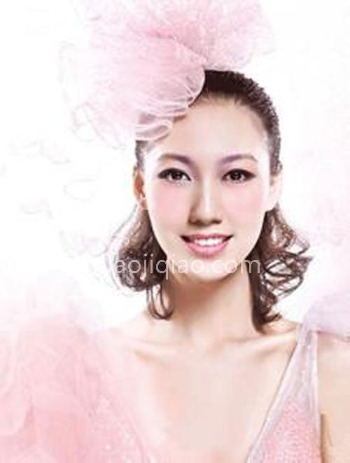 不同风格新娘妆 让你成为最美新娘