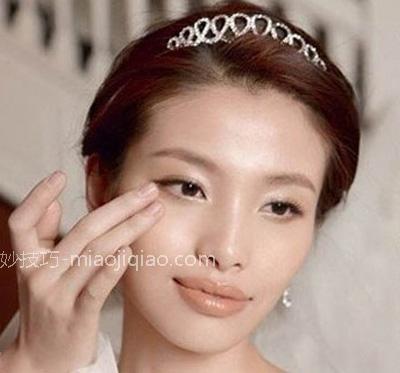 清新裸色新娘妆化妆教程 体验明星的清新裸妆