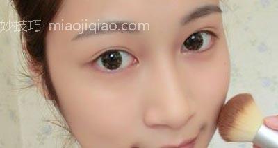 夏日清凉淡妆化妆步骤 教你化淡妆