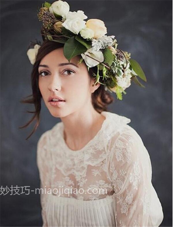 鲜花头饰新娘造型图片 让你有个小清晰的婚礼