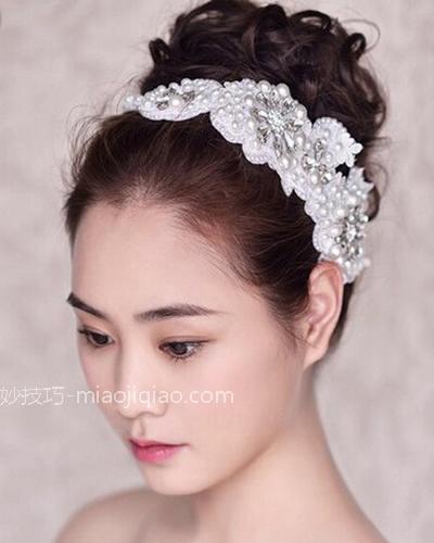 新娘什么样的发型好看 好看的新娘发型推荐
