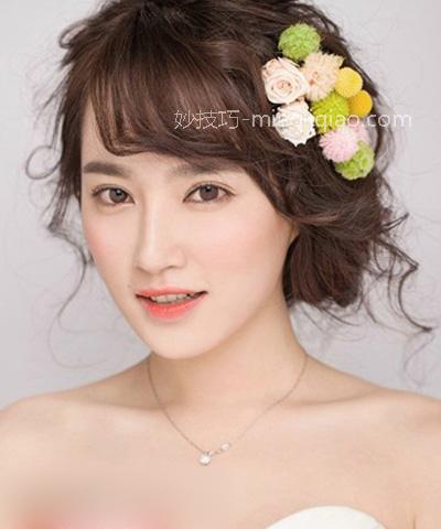 最新婚礼当天新娘发型图片 时尚优雅又大气