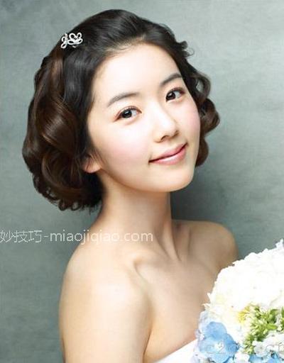 短发怎么做新娘造型 六款发型完你浪漫婚礼梦