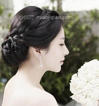 最新韩式新娘盘发图片 打造简约气质女神