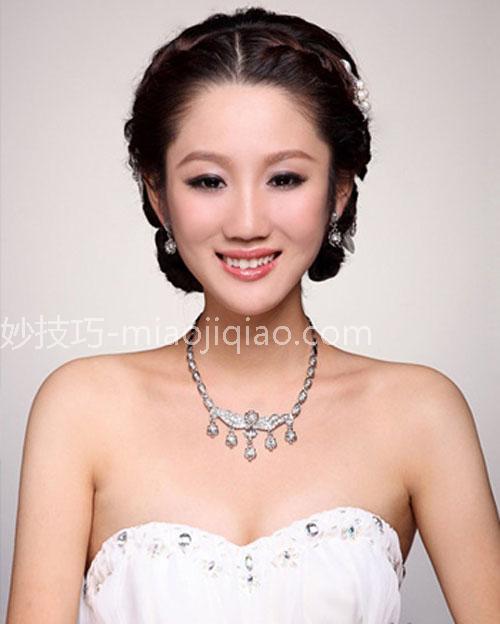 韩式新娘编发教程图解 打造完美优雅韩式新娘