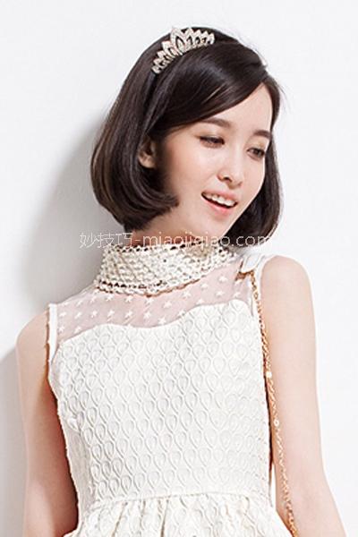 短头发伴娘发型 清新靓丽惹人爱