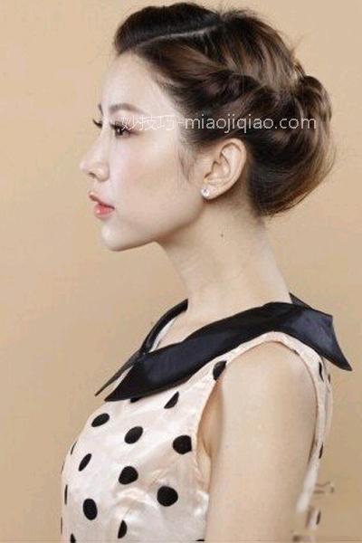 无刘海伴娘发型扎法步骤 复古风衬托新娘