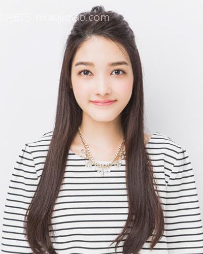 两款长发伴娘发型教程分享 做甜美公主清雅森女